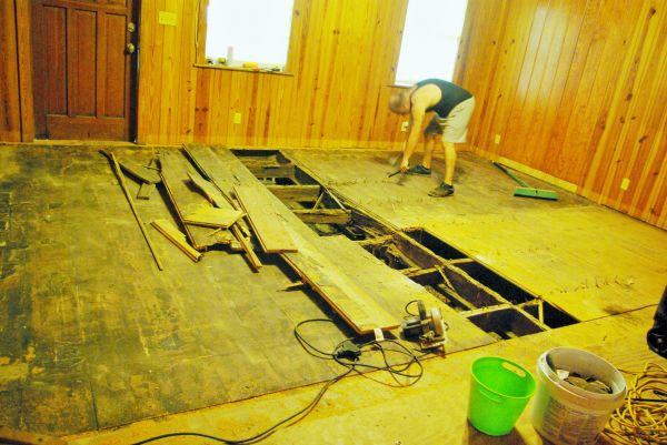 Subfloor Demolition in Post Falls